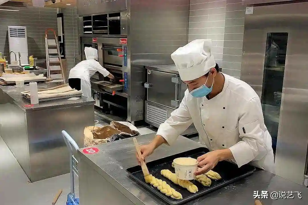 武汉第一商校，包揽世界技能大赛，湖北赛三个项目前三甲