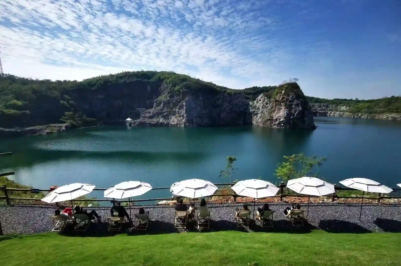 竹林里的咖啡香 浙江安吉在好风景里布局新经济