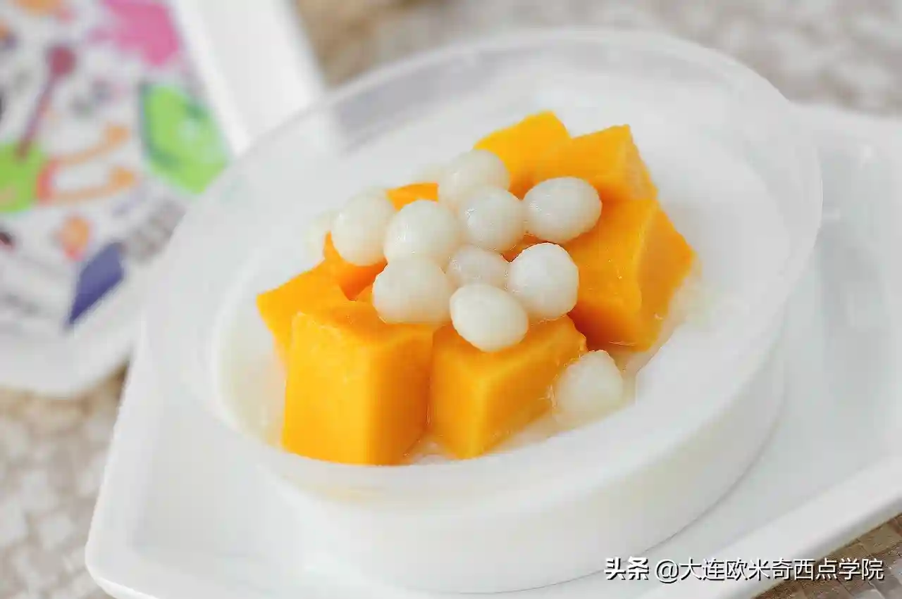 家庭版“双皮奶”，别再去甜品店了，改良版配方免费教给你