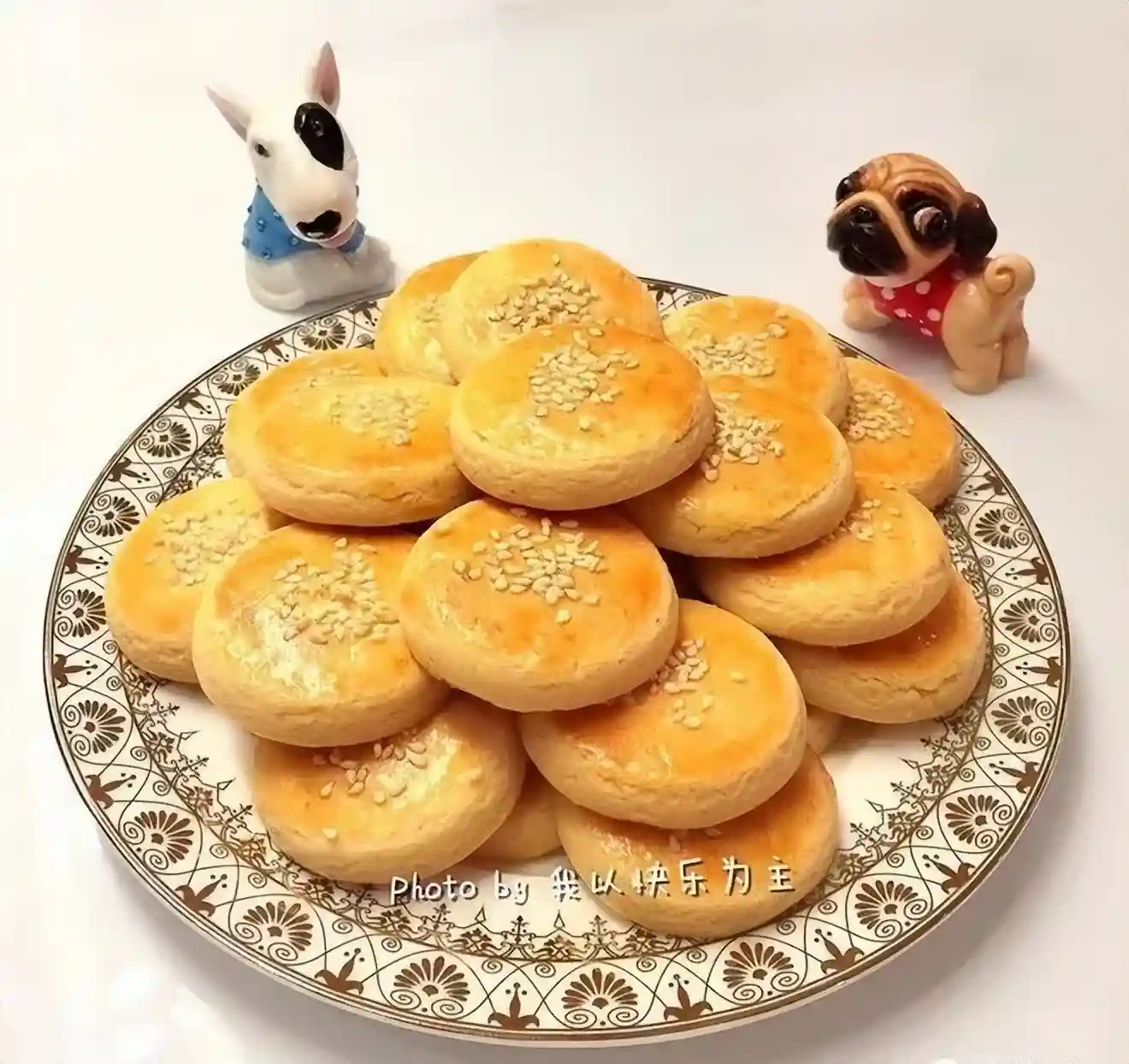 新手也能零失败！一款很简单的小酥饼，奶味浓郁，口感酥松