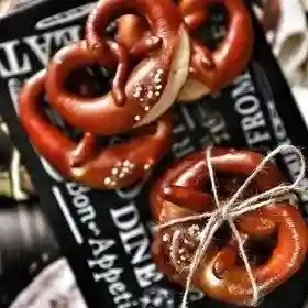 故事里的故事：做德国碱水面包，不难