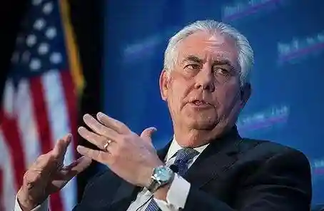 特朗普通过推特宣布解除蒂勒森国务卿职务