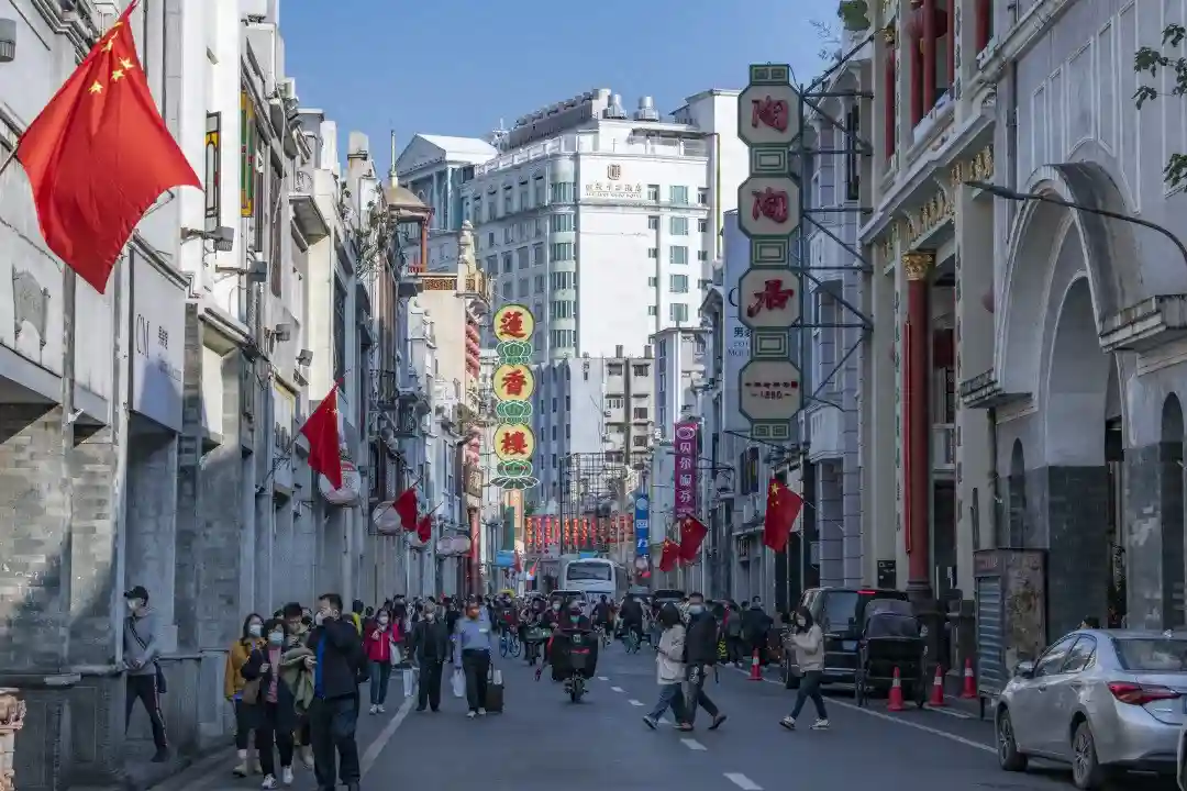 羊城文史 | 陶陶居、莲香楼、广茂香……“食在广州”背后的“食光”之旅