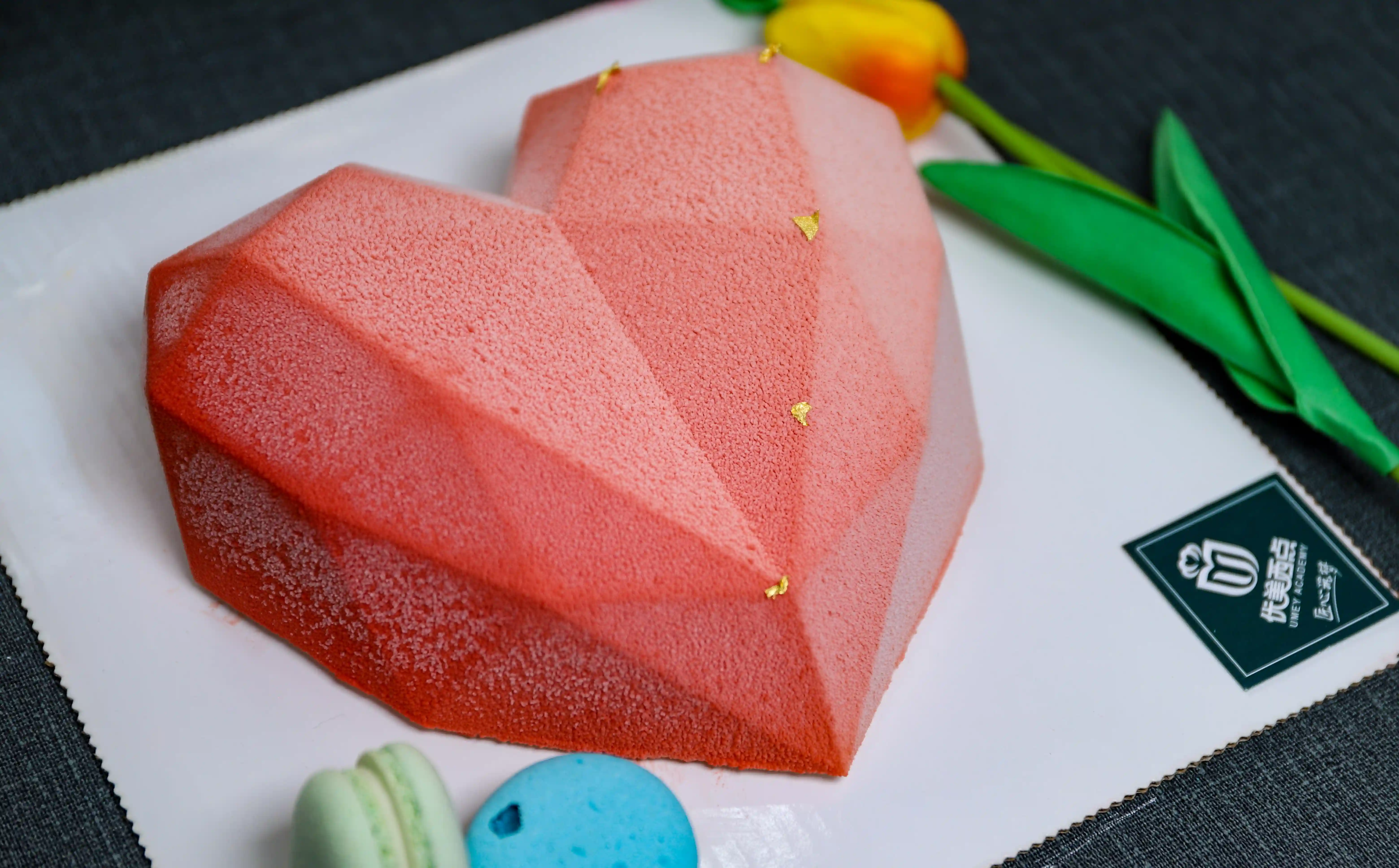 听说夏天和慕斯蛋糕更配哦~20款国外最新造型的慕斯蛋糕学起来