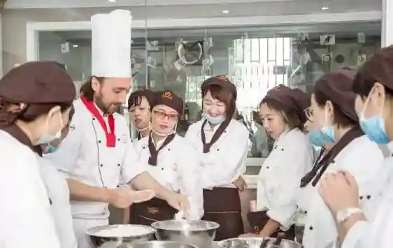 关注和培养技能人才，杨浦一直在路上