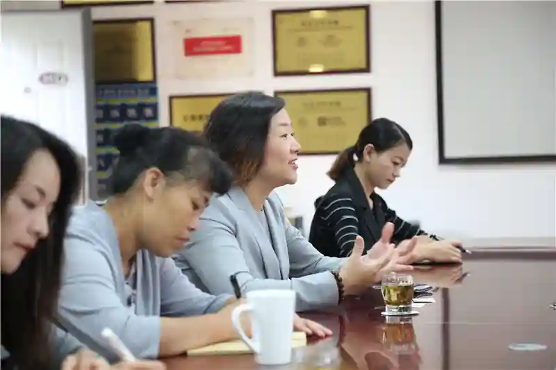 法国蓝带国际学院或将进驻昆明 云南旅游职业学院与“蓝带”进行初步合作交流