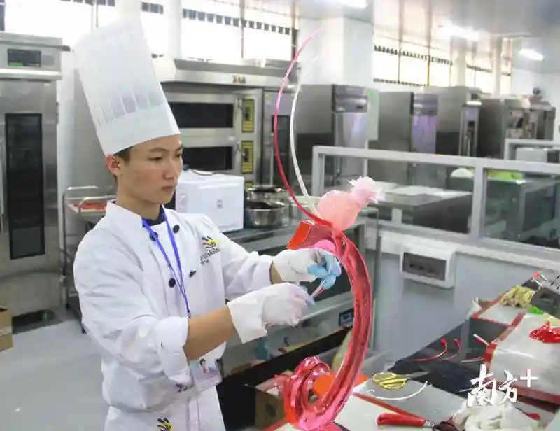 做蛋糕也可以拿世界冠军？全省预选赛在中山举行