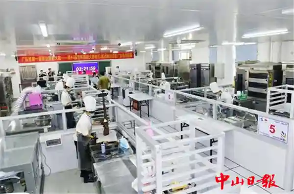 “技能奥林匹克”来了，快看糖艺西点高手过招