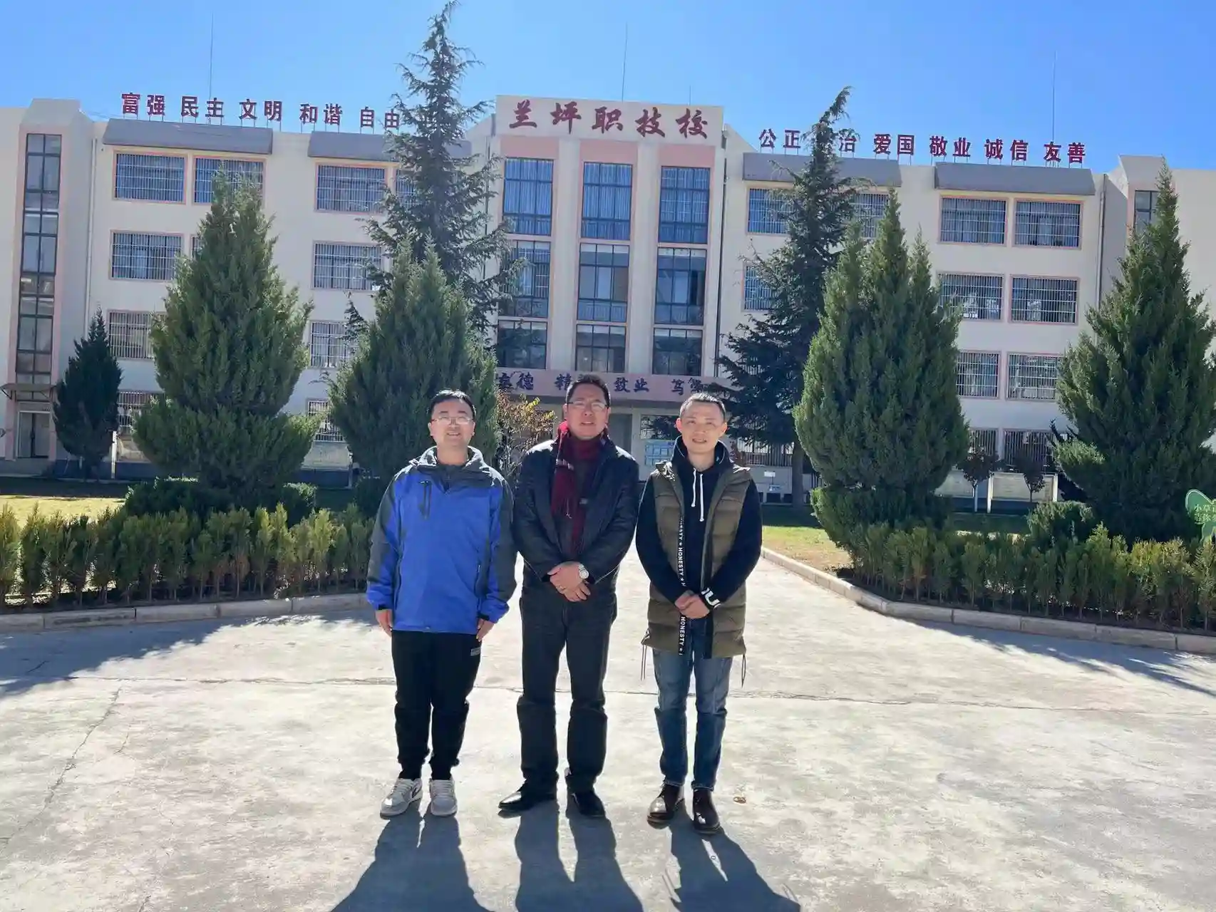 上海“组团式”教育帮扶团队来了以后，云南这所中职校惊现大变化