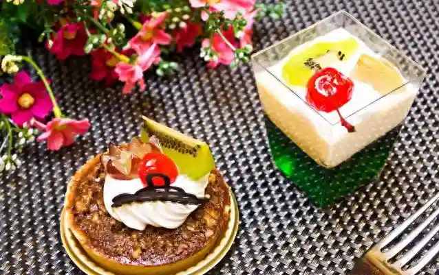 一种古典的西式甜点，一种特殊的面食，优雅的蛋糕