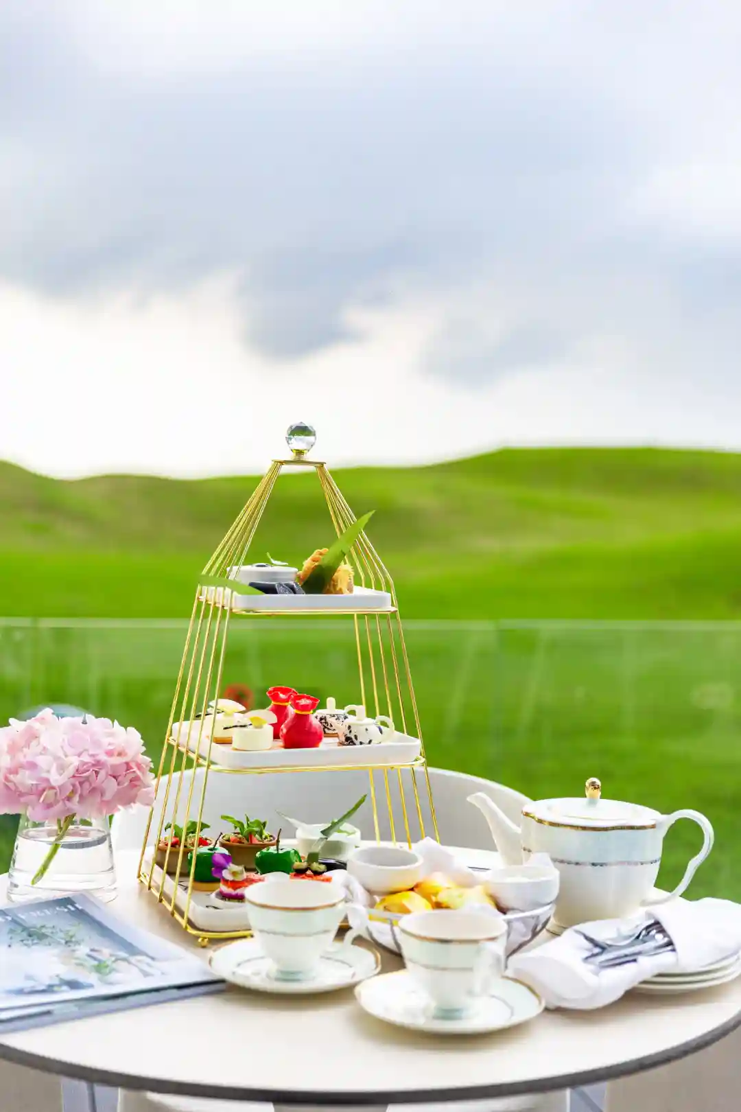 打卡佛山第一高「殿堂级酒店」，不出国门探寻法式的奢华与高雅