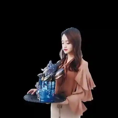 斜杠女青年一手珠宝一手蛋糕 年赚30万唯一娱乐是陪外婆聊天