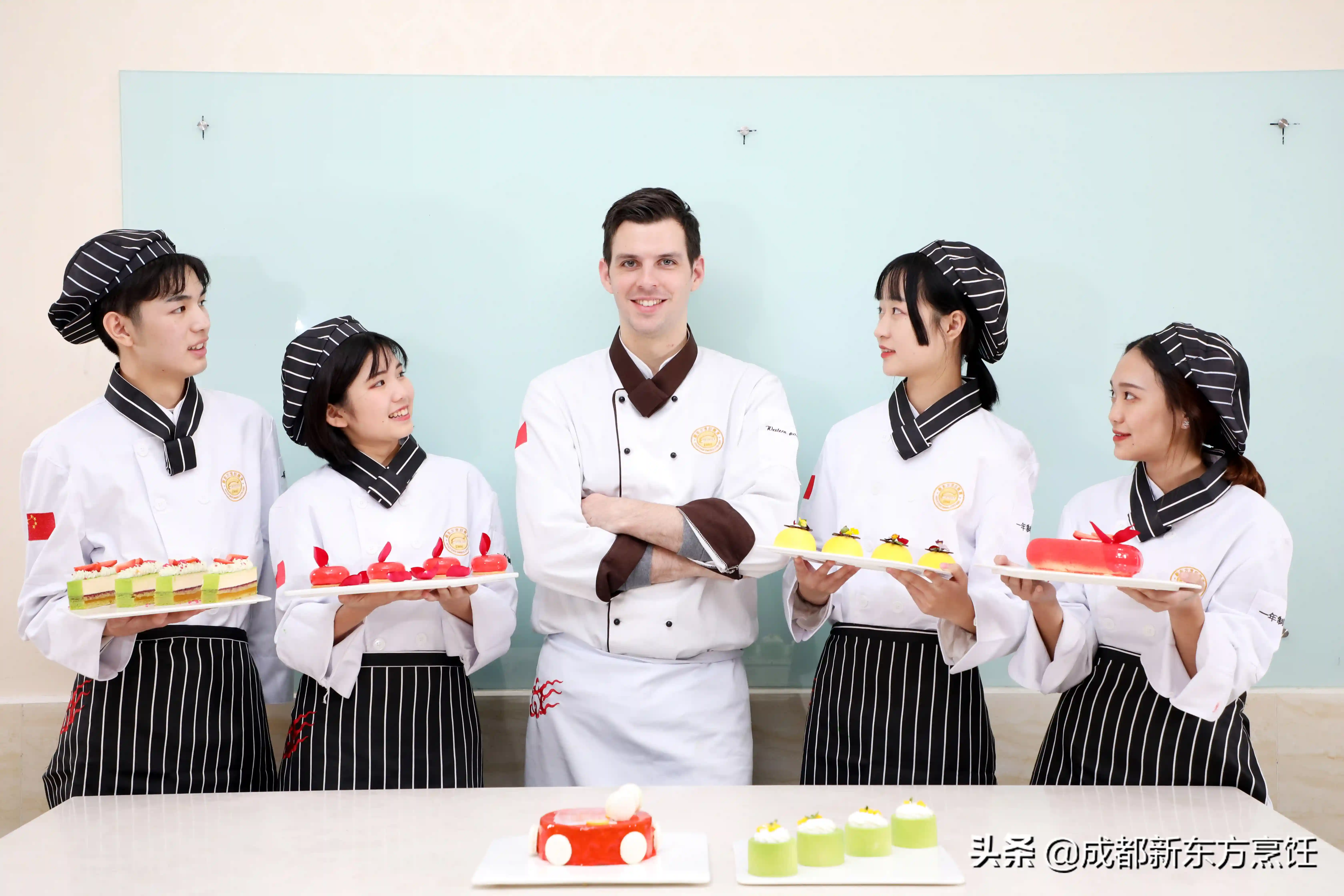 初三毕业适合女生学的专业