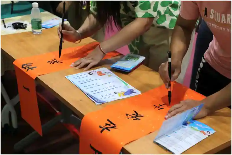 甜度满分！映宇宙•超级喜欢助力机关青年找寻夏日浪漫