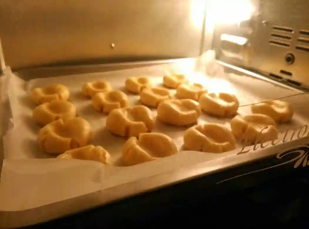 像我这种做得一手好糕点的妹子，居然还单身，没爱了