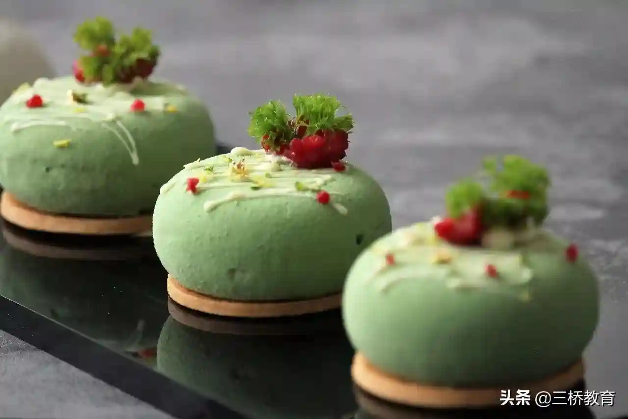 太原西点烘焙去哪学_西点师月薪多少 太原三桥职业培训学校