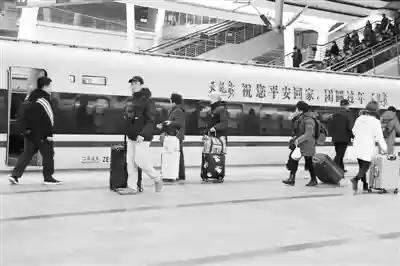 47年巨变返乡路：从最贵的咖啡到无糖的水