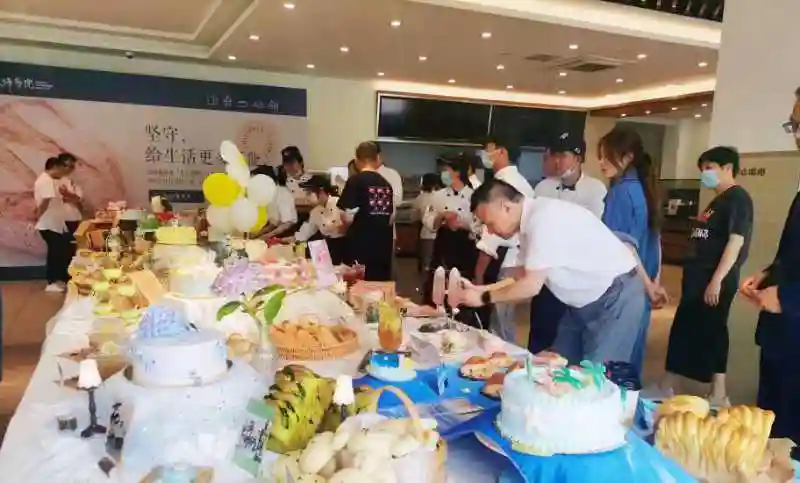 「晚报教育」嘉兴技师学院学子们的这场展览又香又甜