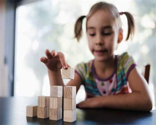 成都新东方：眉山学厨师哪里好 眉山厨师培训去哪里